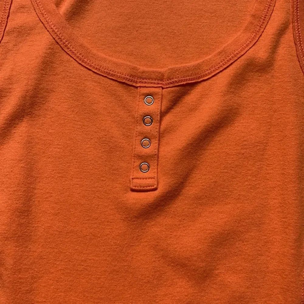 No Boundaries Orange Tank Top - Picture 4 of 6